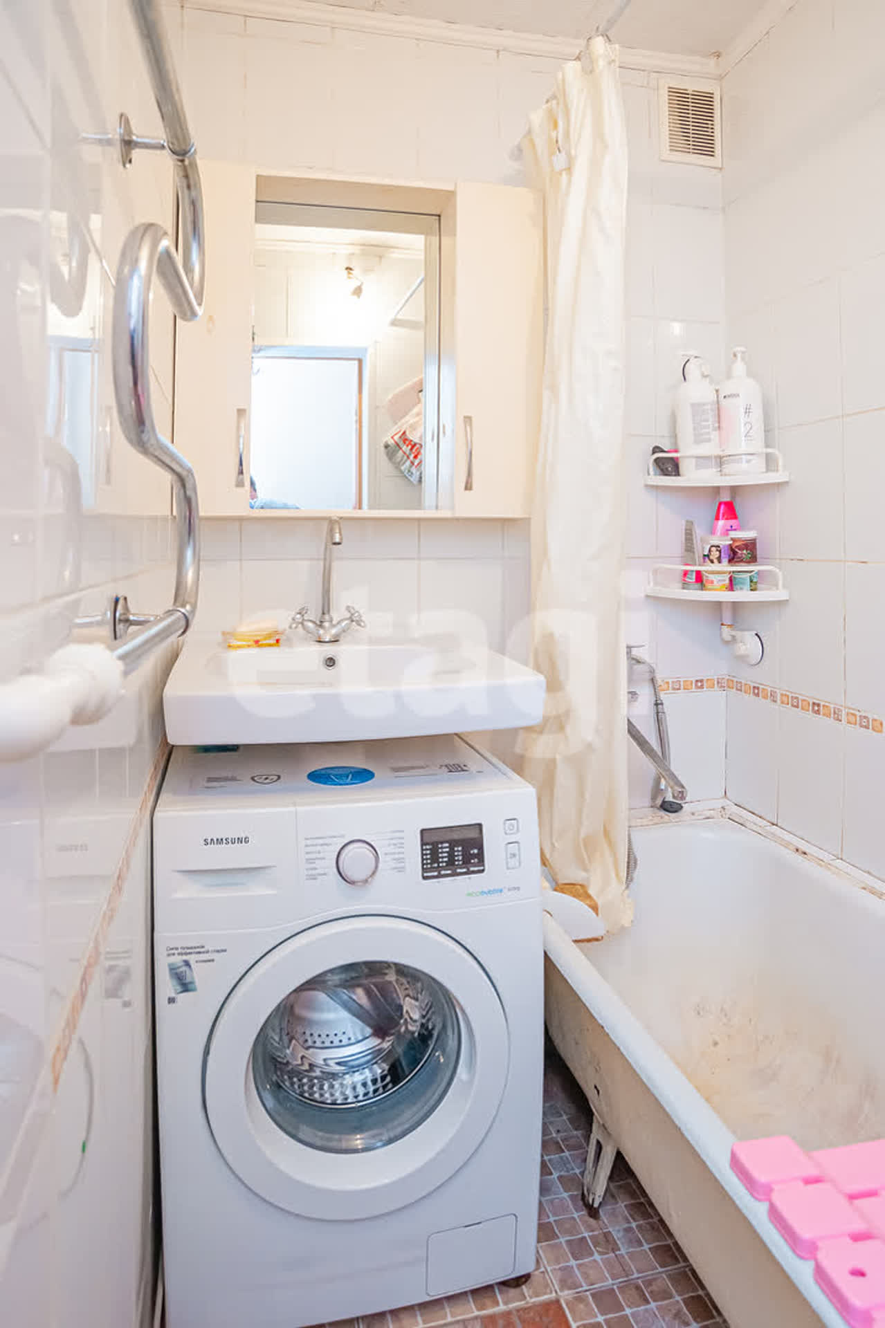 Продажа 3-комнатной квартиры, Улан-Удэ, Республика Бурятия,  Улан-Удэ