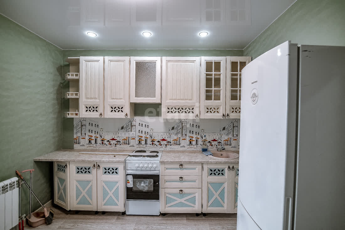 Продажа 2-комнатной квартиры, Южно-Сахалинск, Сахалинская область,  Южно-Сахалинск