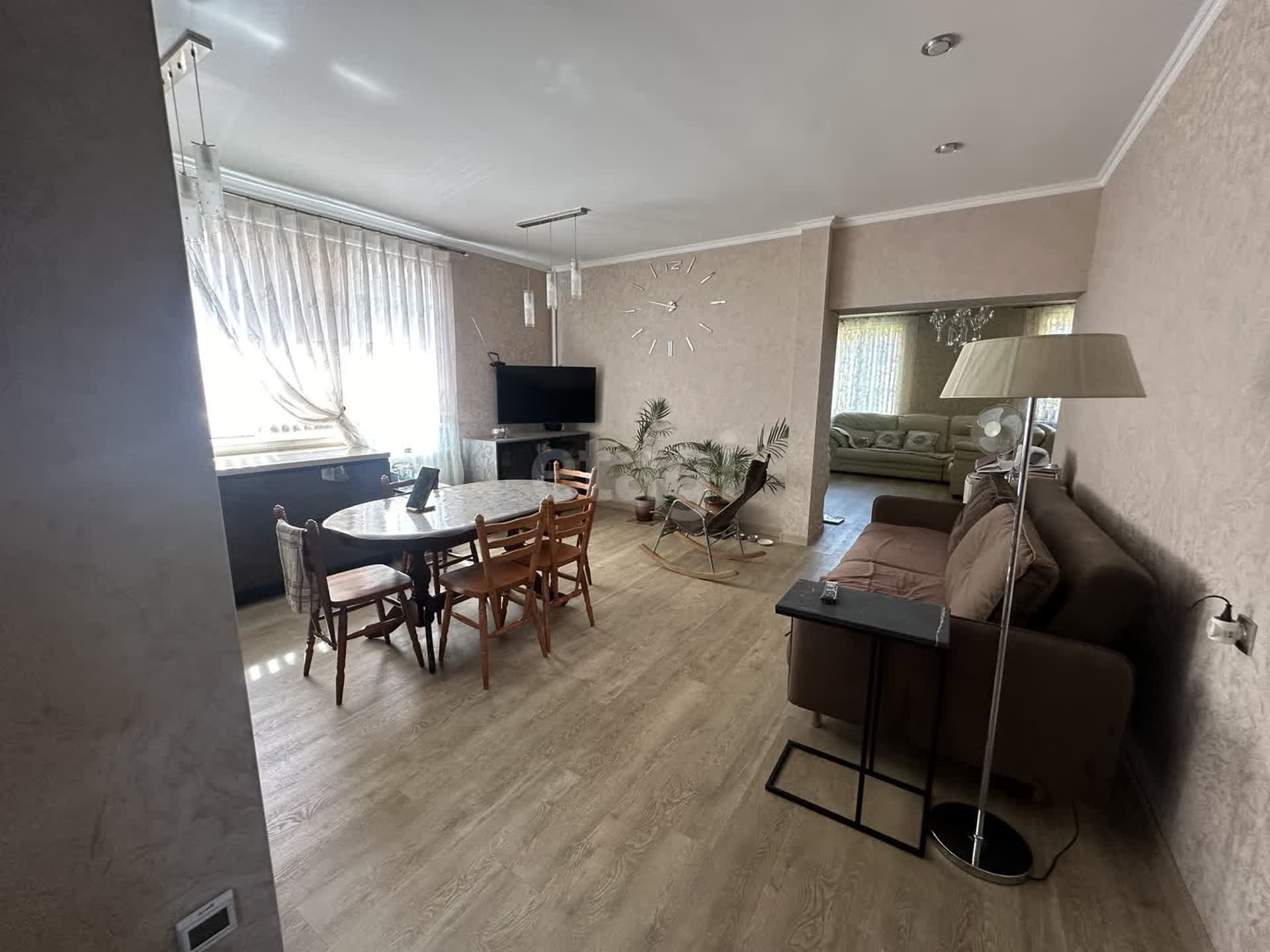 Продажа дома, 300м <sup>2</sup>, 11 сот., Южно-Сахалинск, Сахалинская область,  