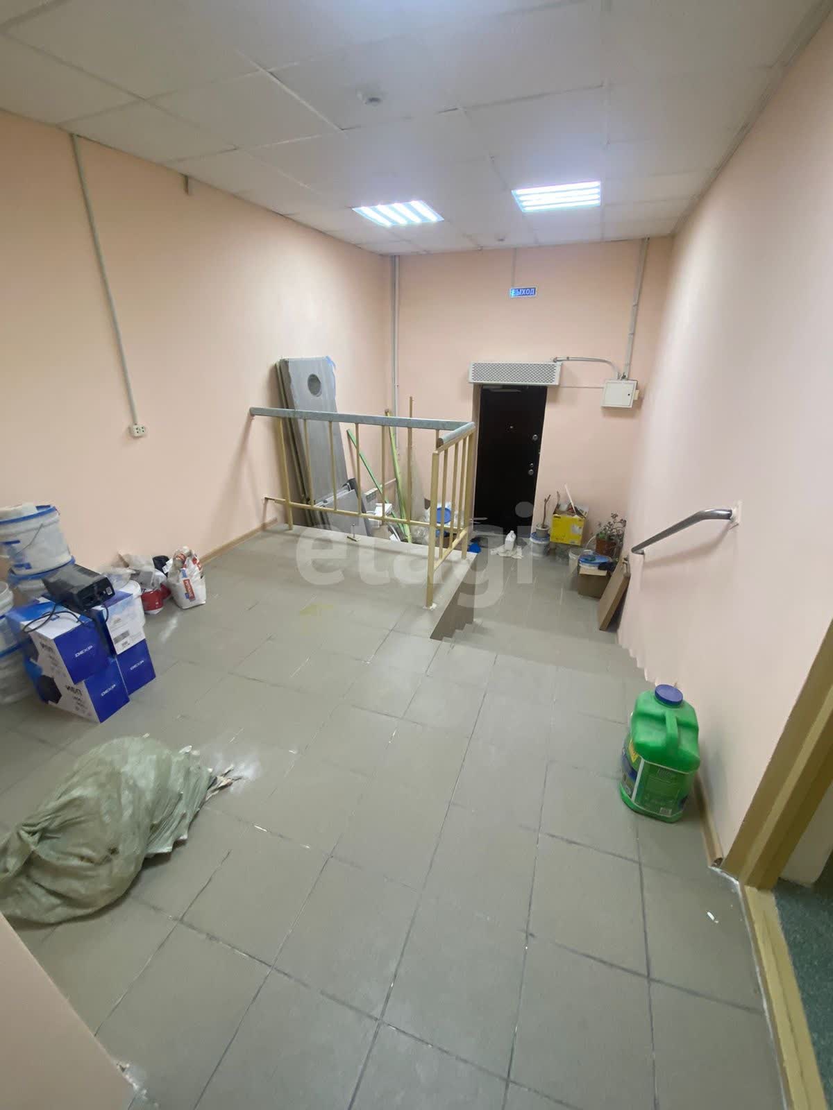 Продажа коммерческой недвижимости, 124м <sup>2</sup>, Южно-Сахалинск, Сахалинская область,  Южно-Сахалинск