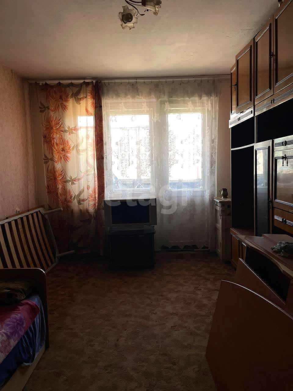 Продажа 3-комнатной квартиры, Южно-Сахалинск, Сахалинская область,  Южно-Сахалинск