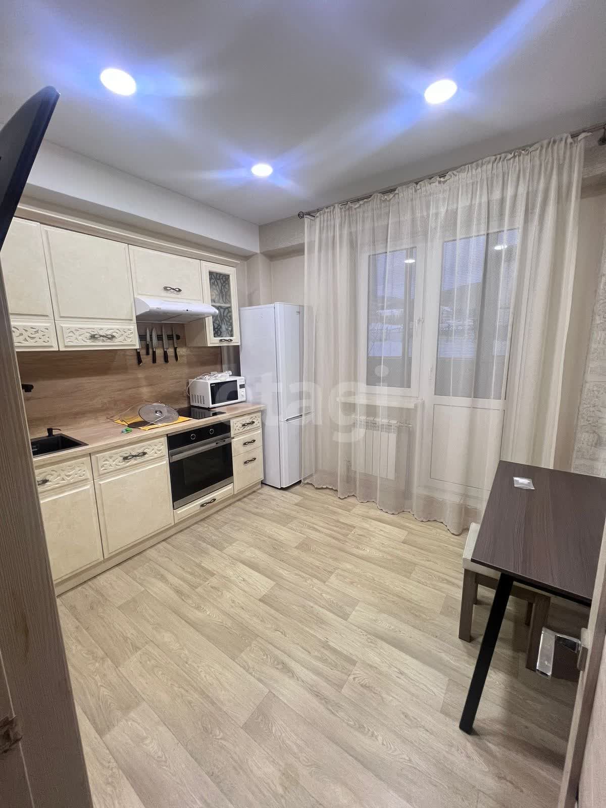 Аренда 1-комнатной квартиры, Южно-Сахалинск, Сахалинская область,  Южно-Сахалинск