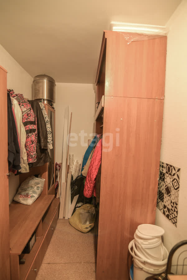 Продажа 2-комнатной квартиры, Южно-Сахалинск, Сахалинская область,  Южно-Сахалинск