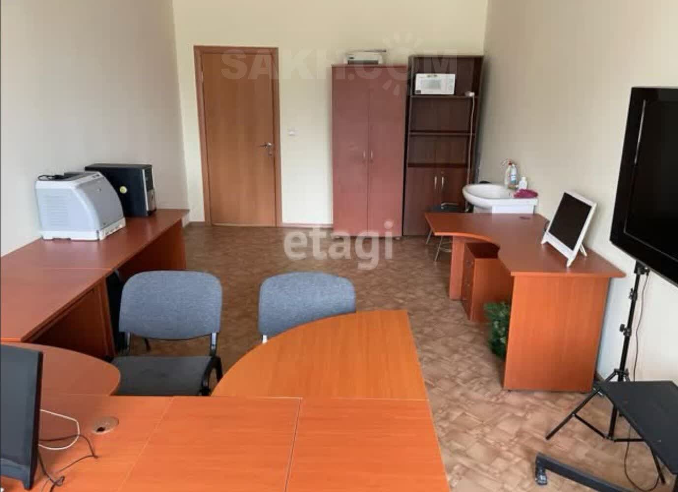 Аренда коммерческой недвижимости, 500м <sup>2</sup>, Южно-Сахалинск, Сахалинская область,  Южно-Сахалинск