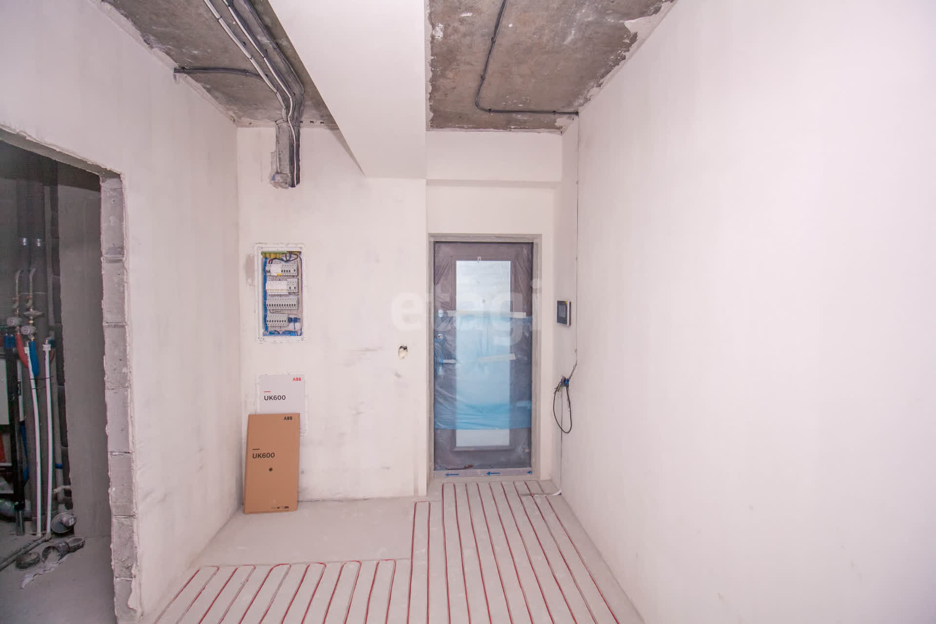 Продажа 3-комнатной квартиры, Южно-Сахалинск, Сахалинская область,  Южно-Сахалинск