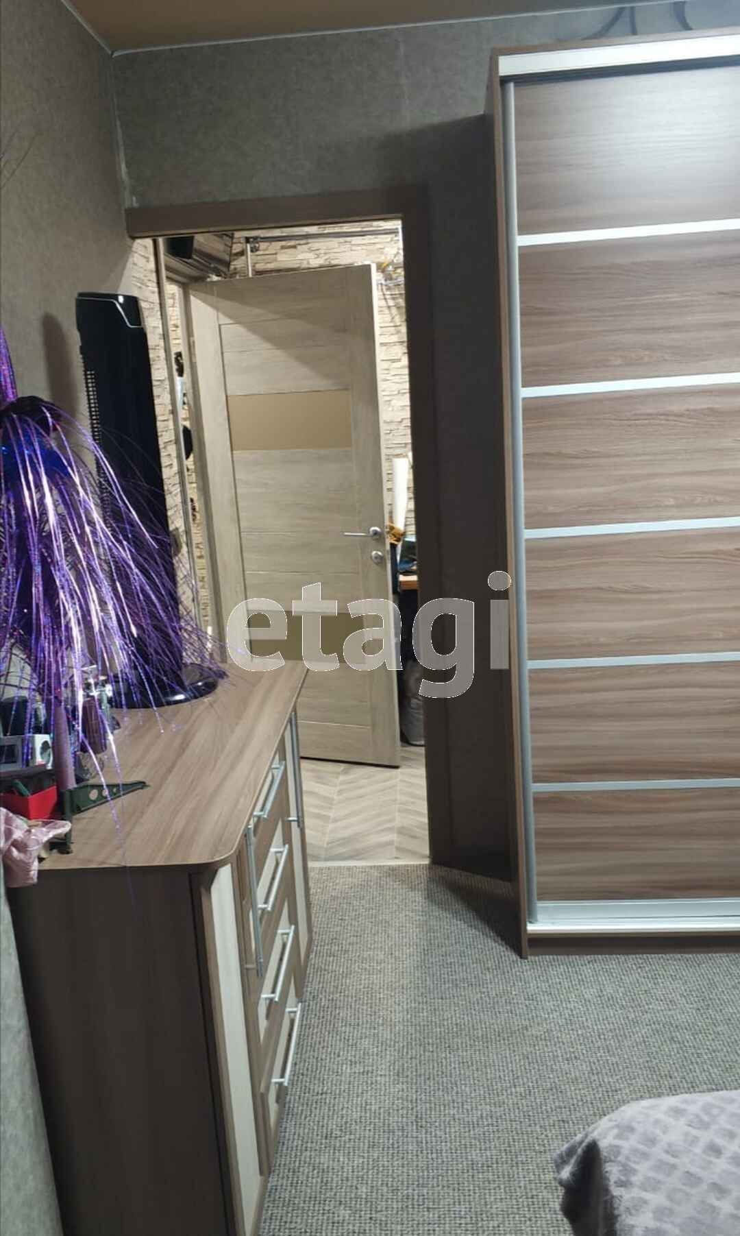 Продажа 3-комнатной квартиры, Южно-Сахалинск, Сахалинская область,  Южно-Сахалинск