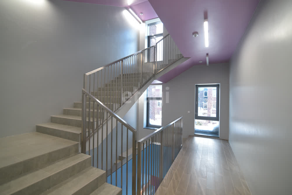 Продажа 2-комнатной квартиры, Южно-Сахалинск, Сахалинская область,  Южно-Сахалинск