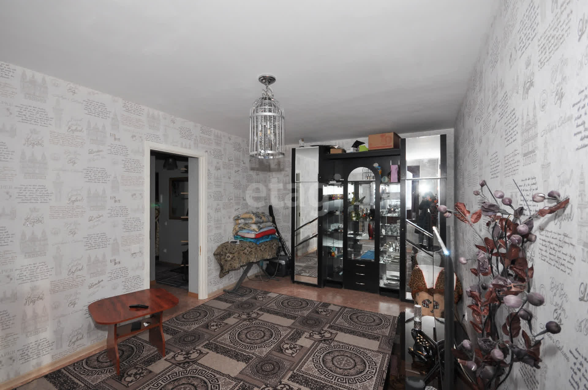 Продажа 2-комнатной квартиры, Южно-Сахалинск, Сахалинская область,  Южно-Сахалинск