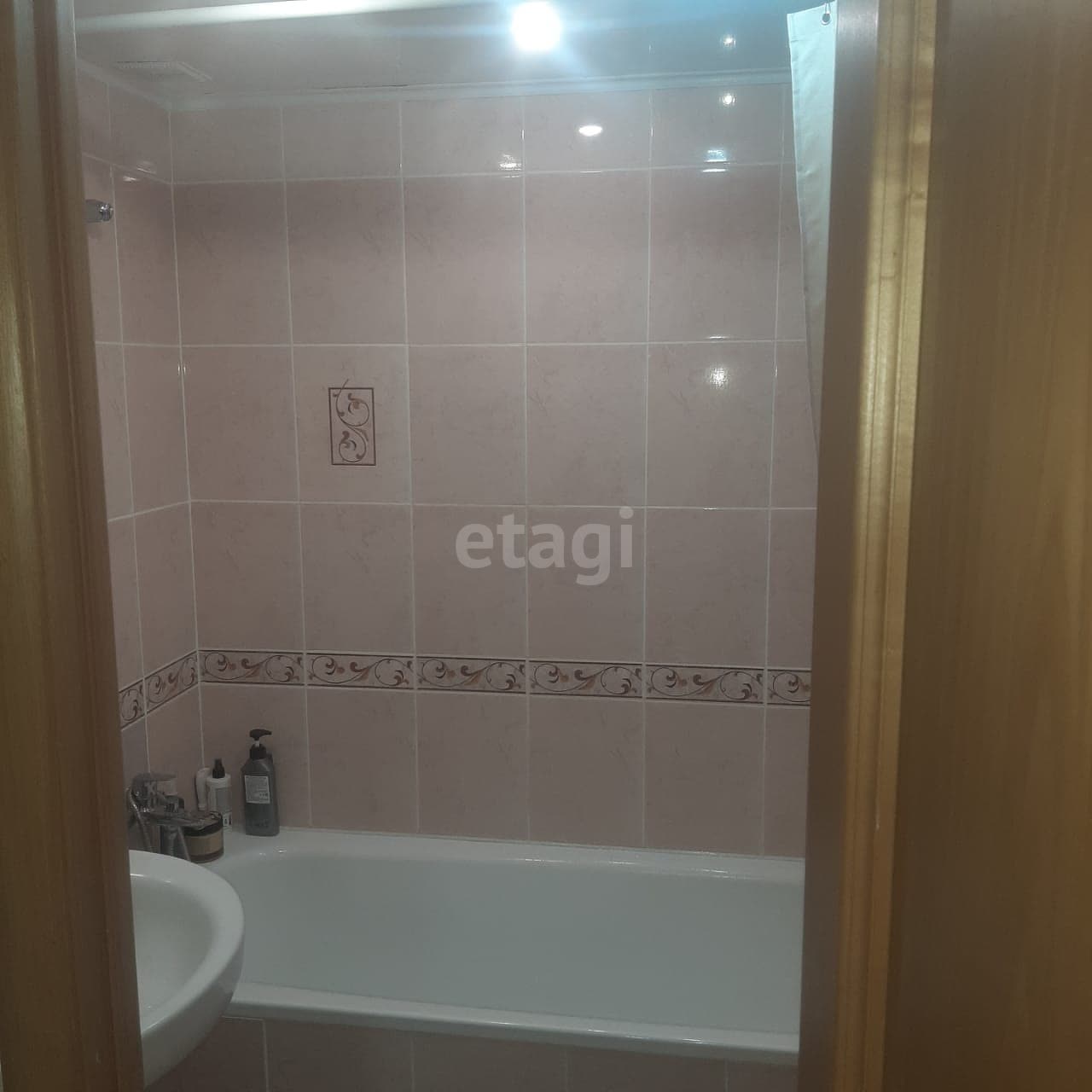 Продажа 3-комнатной квартиры, Южно-Сахалинск, Сахалинская область,  Южно-Сахалинск