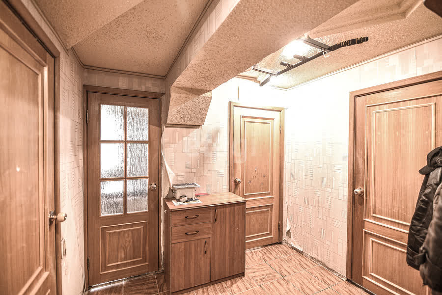 Продажа 2-комнатной квартиры, Южно-Сахалинск, Сахалинская область,  Южно-Сахалинск