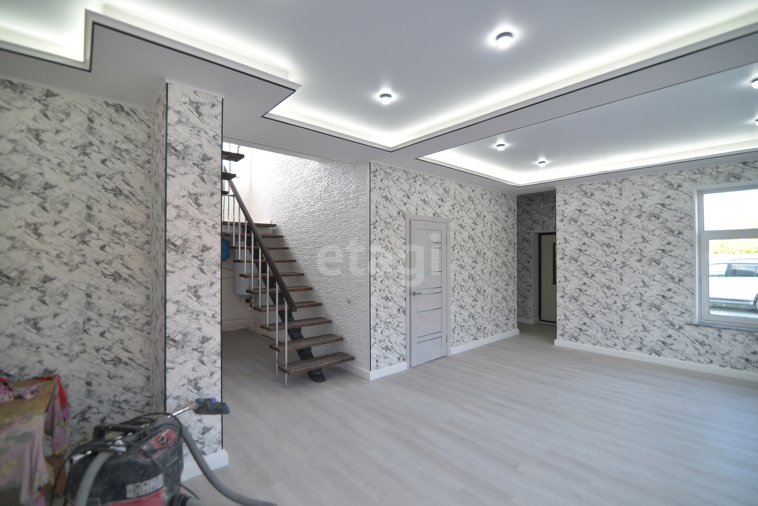 Продажа дома, 180м <sup>2</sup>, 6 сот., Южно-Сахалинск, Сахалинская область,  