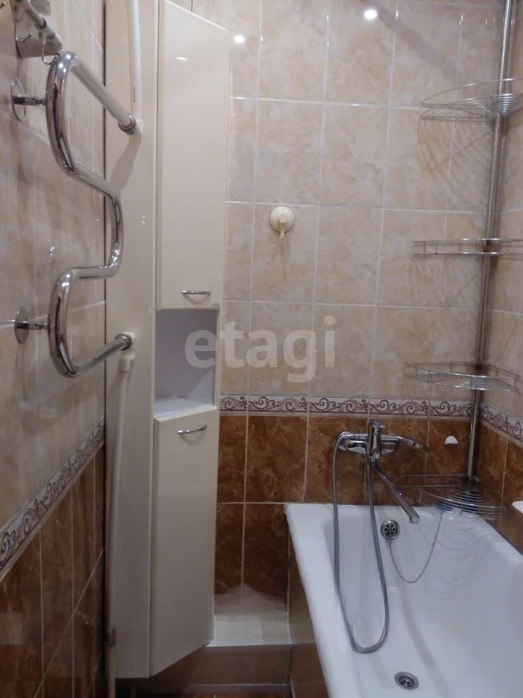 Продажа 3-комнатной квартиры, Южно-Сахалинск, Сахалинская область,  Южно-Сахалинск