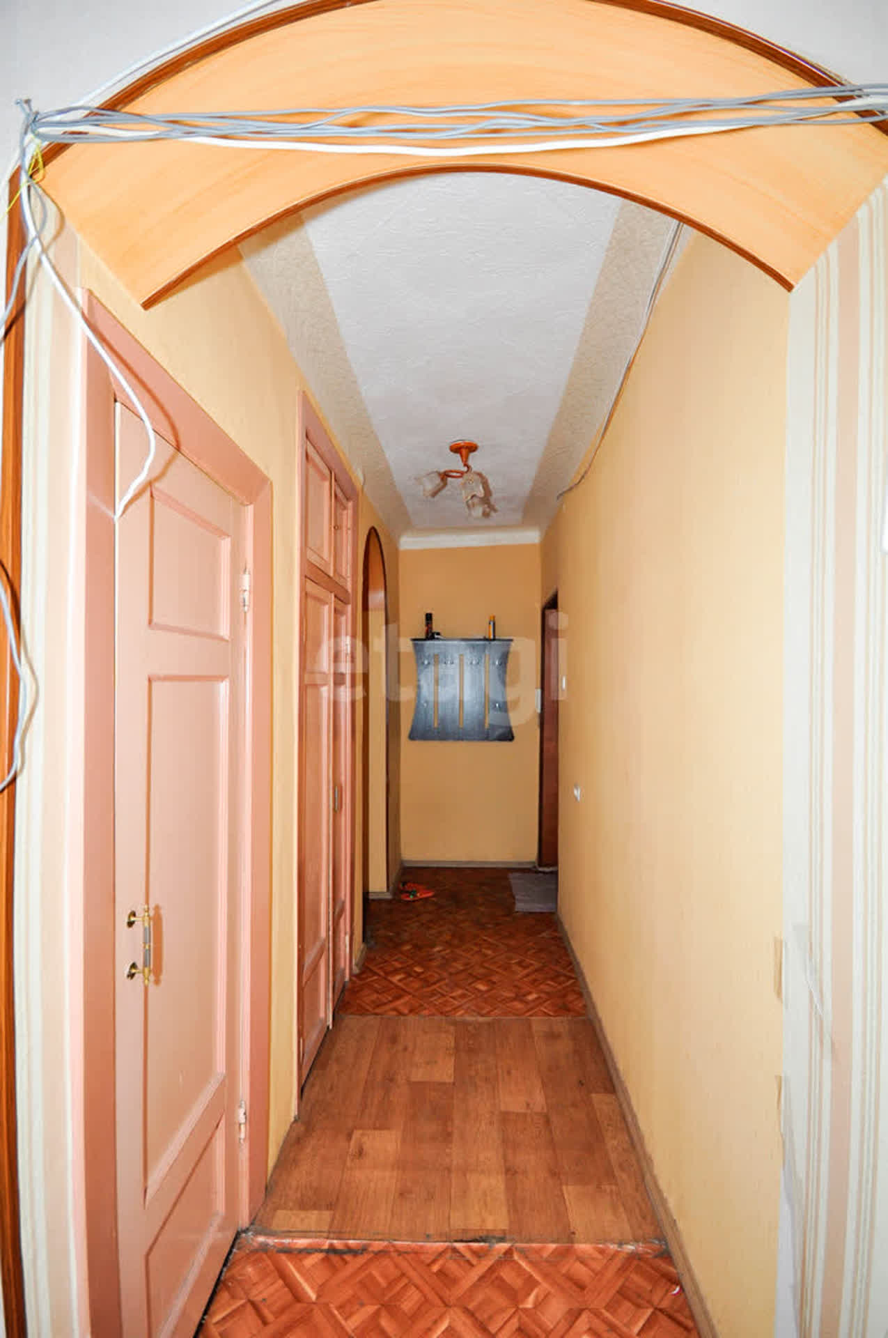 Продажа 2-комнатной квартиры, Южно-Сахалинск, Сахалинская область,  Южно-Сахалинск