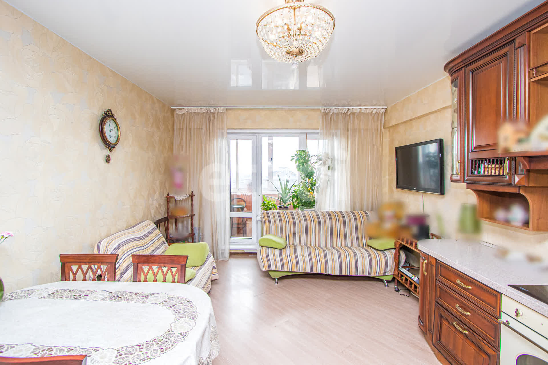 Продажа 3-комнатной квартиры, Улан-Удэ, Республика Бурятия,  Улан-Удэ