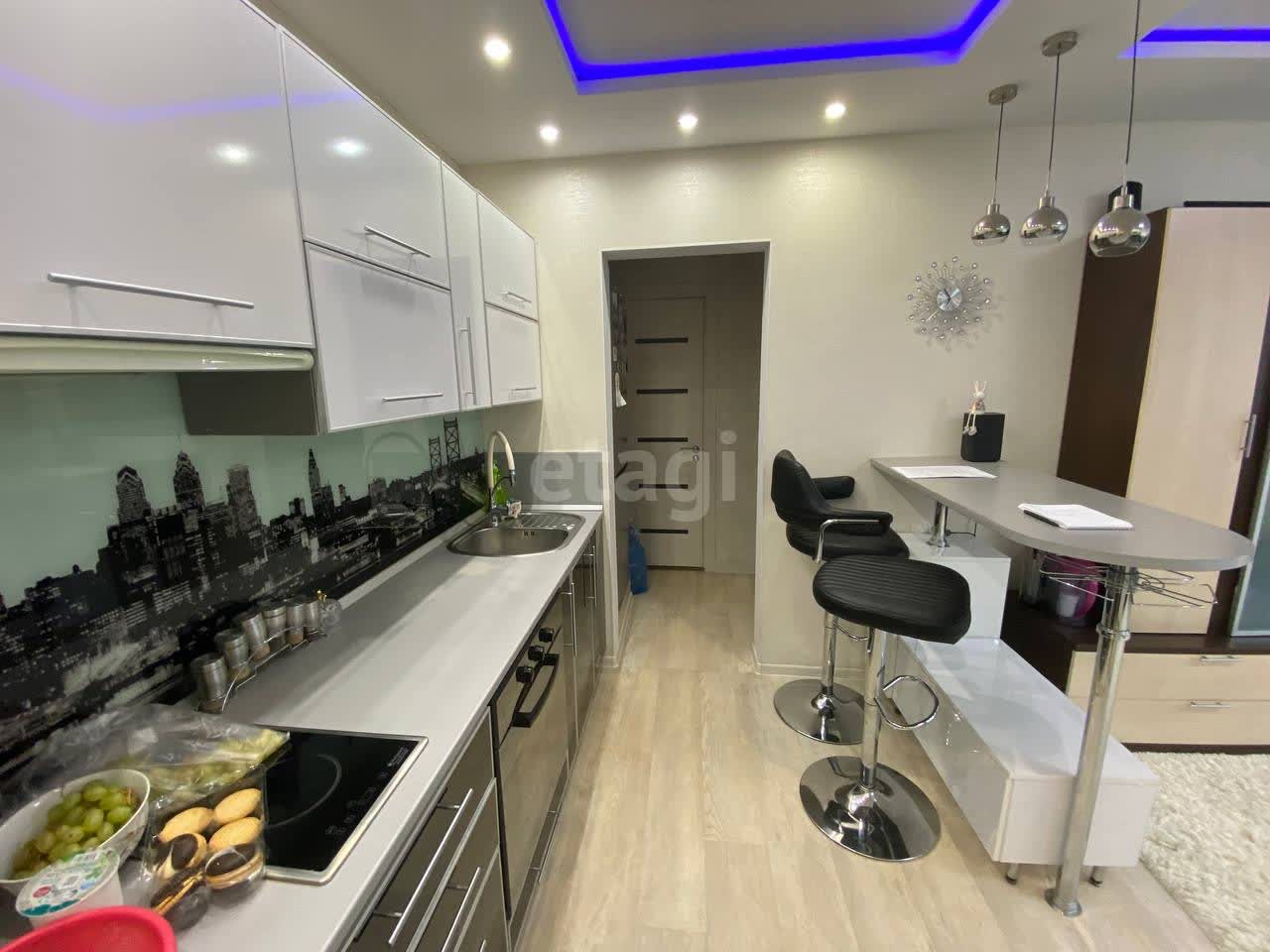 Продажа 2-комнатной квартиры, Южно-Сахалинск, Сахалинская область,  Южно-Сахалинск