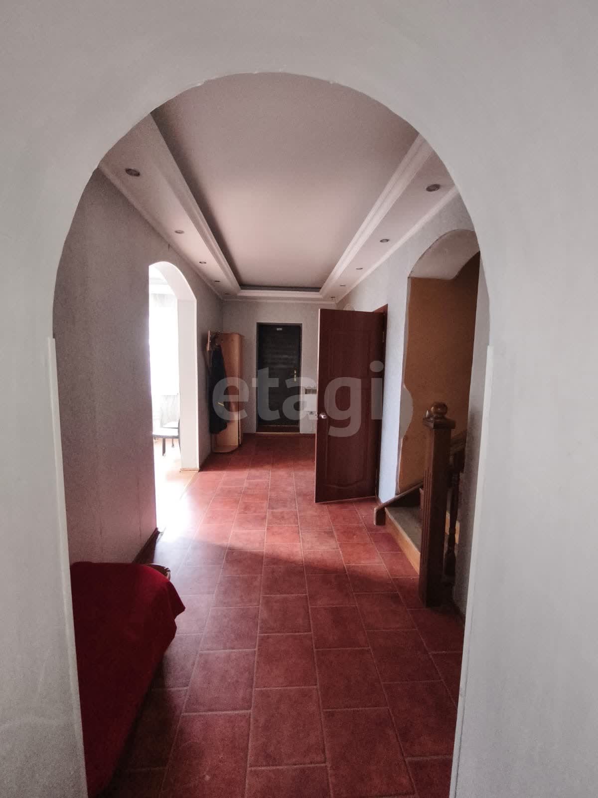 Продажа дома, 300м <sup>2</sup>, 8 сот., Улан-Удэ, Республика Бурятия,  Октябрьский