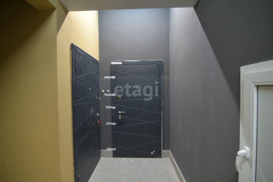 Продажа 2-комнатной квартиры, Южно-Сахалинск, Сахалинская область,  Южно-Сахалинск