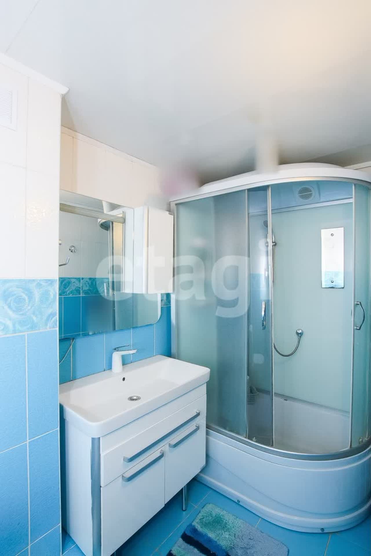 Продажа 3-комнатной квартиры, Улан-Удэ, Республика Бурятия,  Улан-Удэ