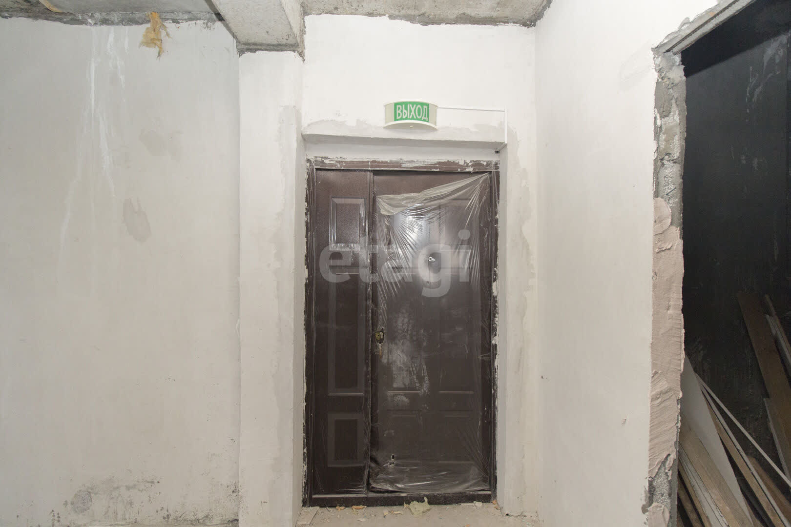 Продажа коммерческой недвижимости, 199м <sup>2</sup>, Новый Уренгой, Ямало-Ненецкий АО,  Новый Уренгой