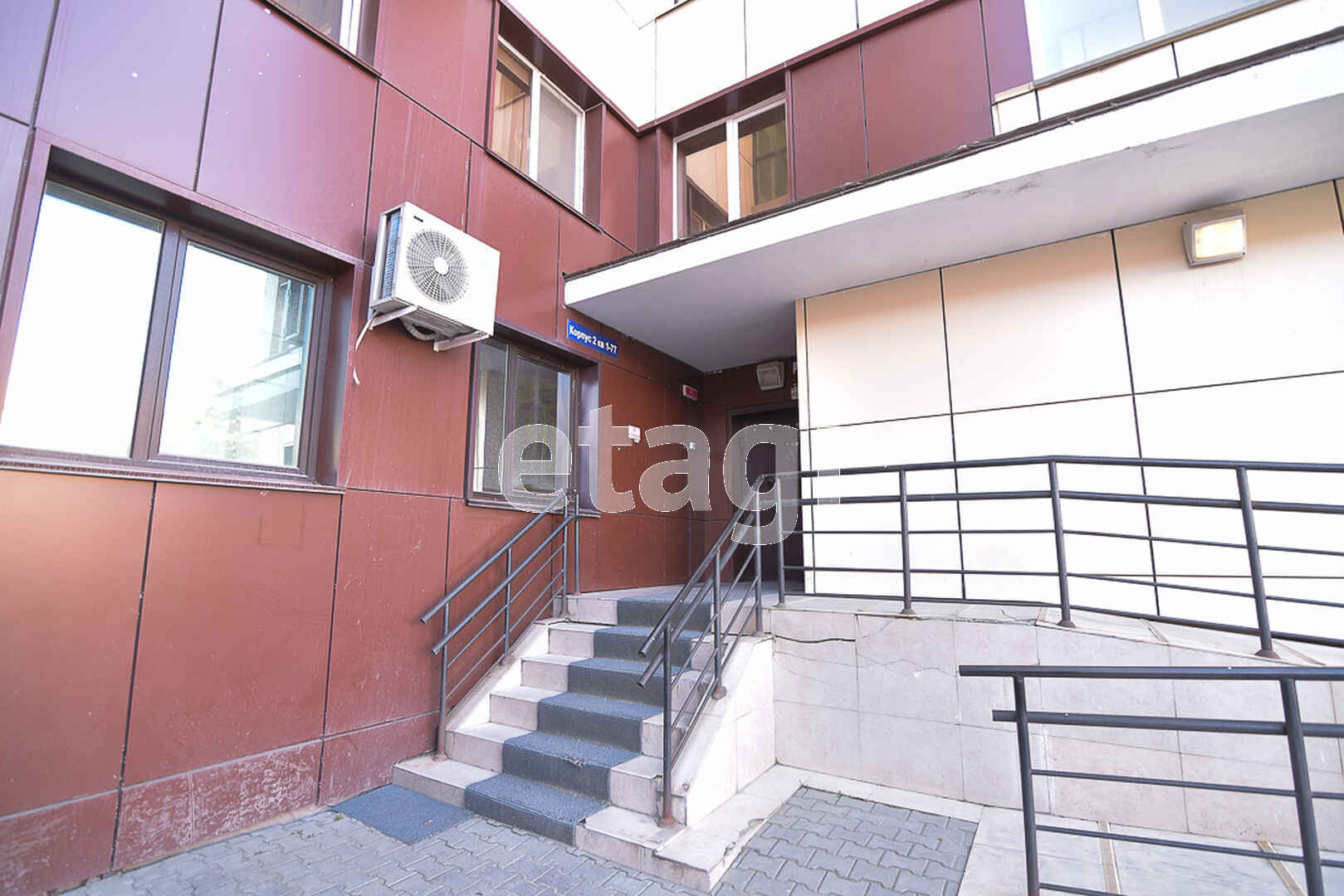 Продажа 2-комнатной квартиры, Южно-Сахалинск, Сахалинская область,  Южно-Сахалинск