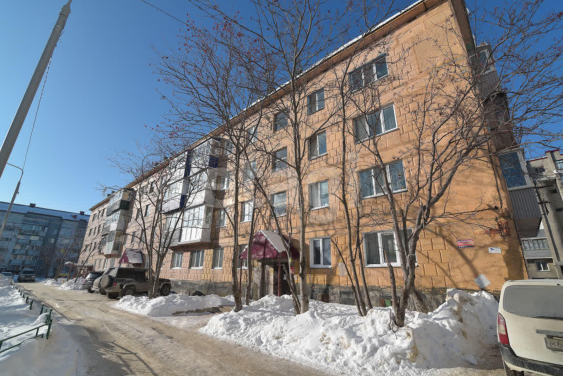 Продажа 2-комнатной квартиры, Южно-Сахалинск, Сахалинская область,  Южно-Сахалинск