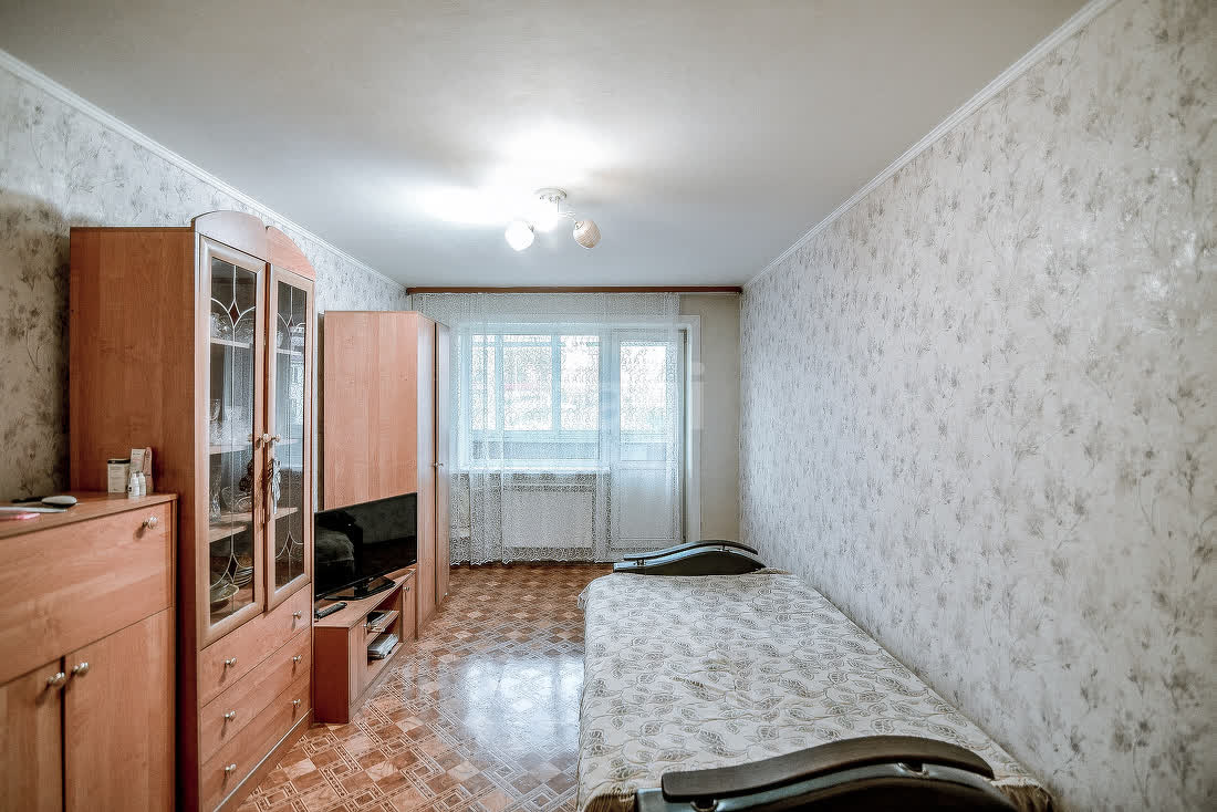 Продажа 2-комнатной квартиры, Южно-Сахалинск, Сахалинская область,  Южно-Сахалинск