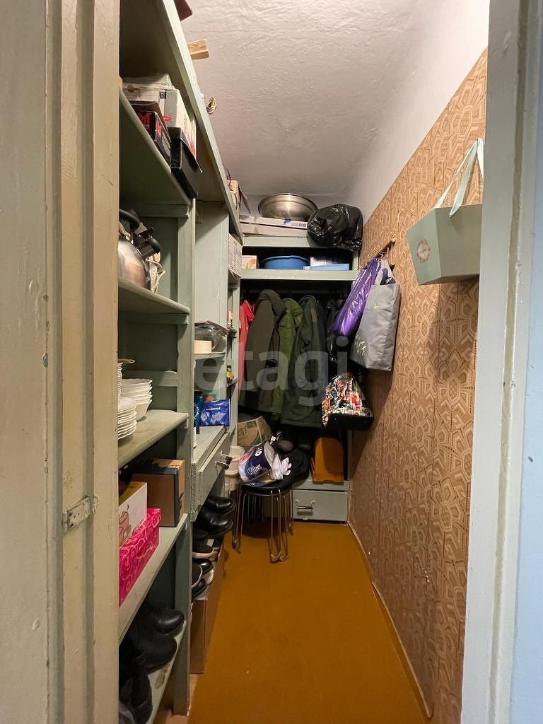 Продажа 2-комнатной квартиры, Южно-Сахалинск, Сахалинская область,  Южно-Сахалинск