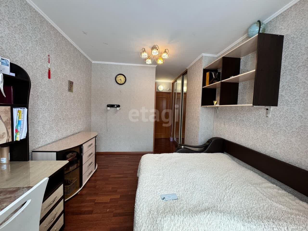 Продажа 3-комнатной квартиры, Южно-Сахалинск, Сахалинская область,  Южно-Сахалинск