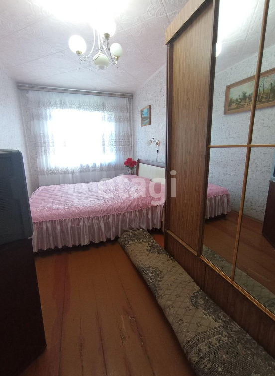 Продажа 2-комнатной квартиры, Амурск, Строителей пр-т,  19а