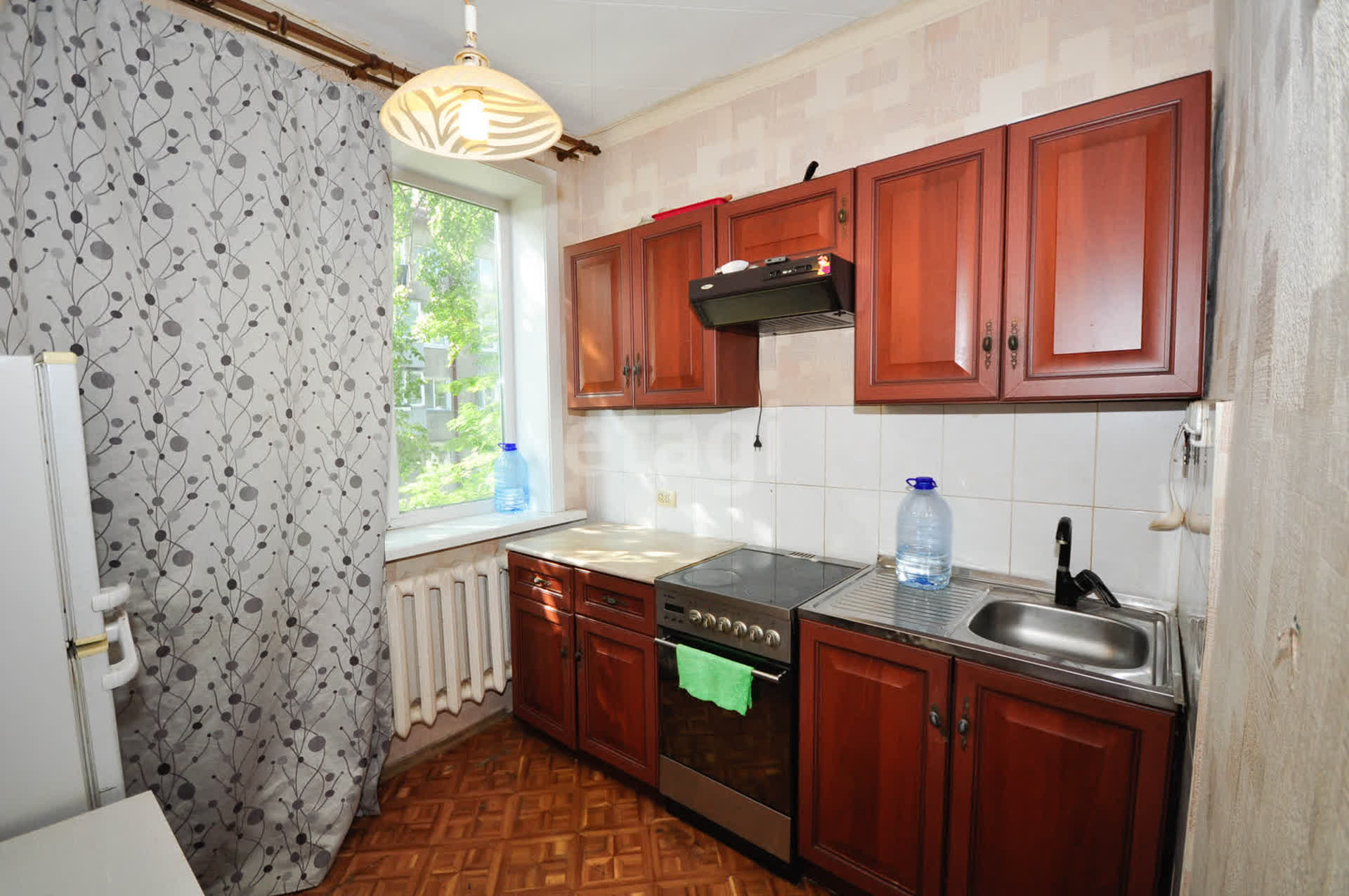 Продажа 2-комнатной квартиры, Южно-Сахалинск, Сахалинская область,  Южно-Сахалинск