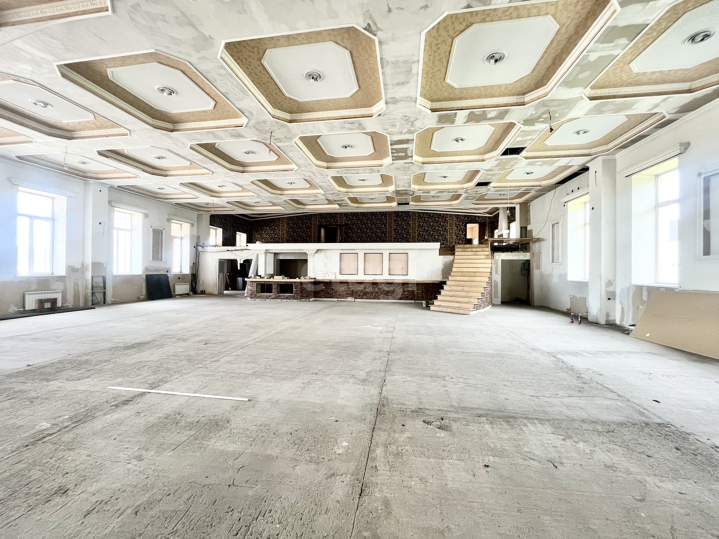 Продажа коммерческой недвижимости, 1344м <sup>2</sup>, Улан-Удэ, Бурятия,  посёлок городского типа Заиграево