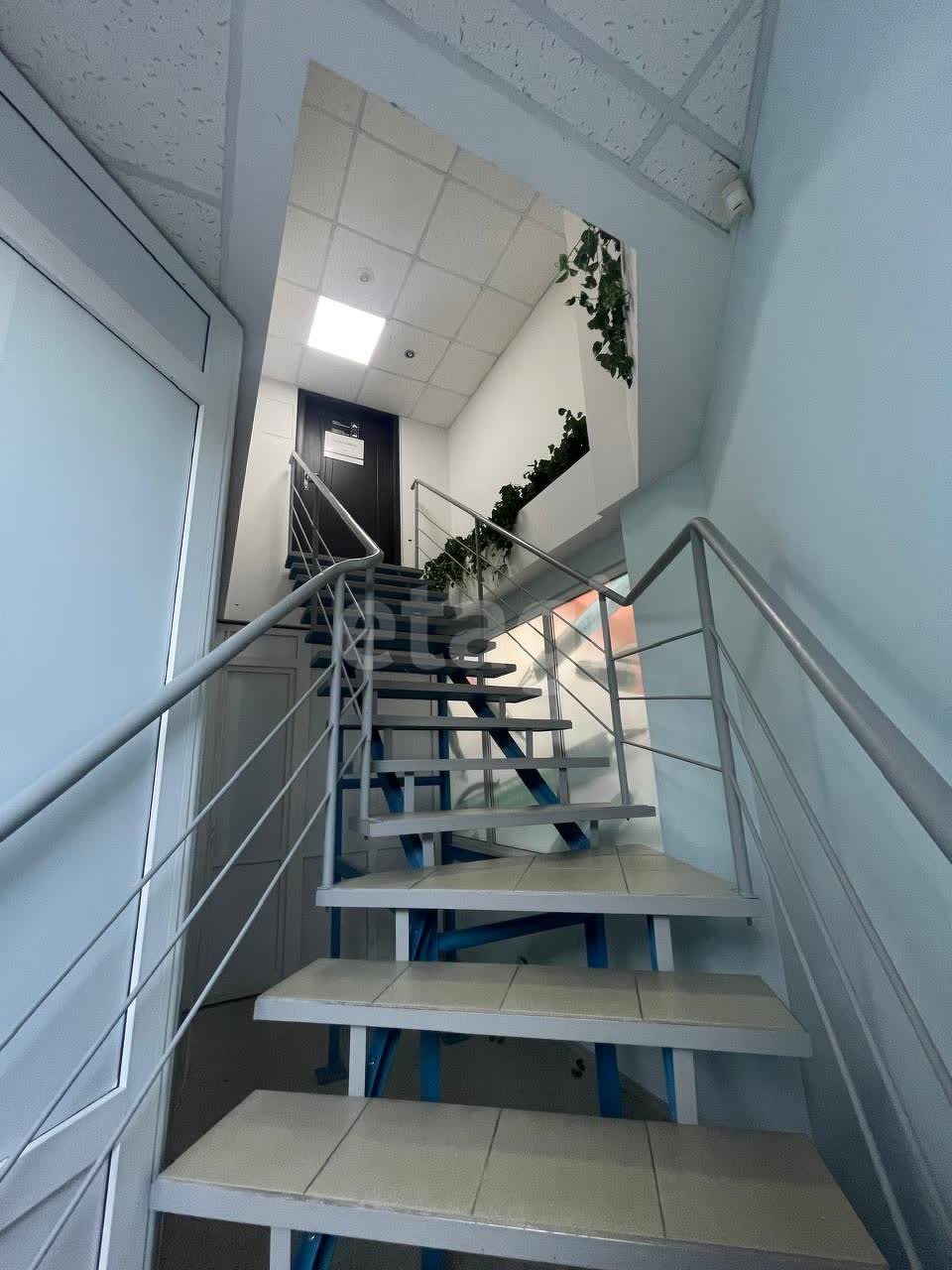 Продажа коммерческой недвижимости, 582м <sup>2</sup>, Южно-Сахалинск, Сахалинская область,  Южно-Сахалинск