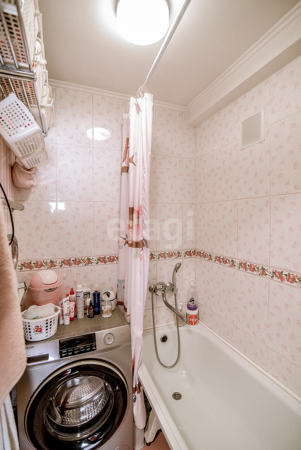 Продажа 3-комнатной квартиры, Южно-Сахалинск, Сахалинская область,  Южно-Сахалинск