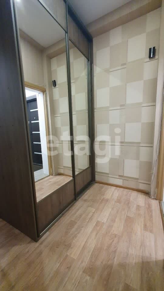 Продажа 3-комнатной квартиры, Улан-Удэ, Республика Бурятия,  Улан-Удэ