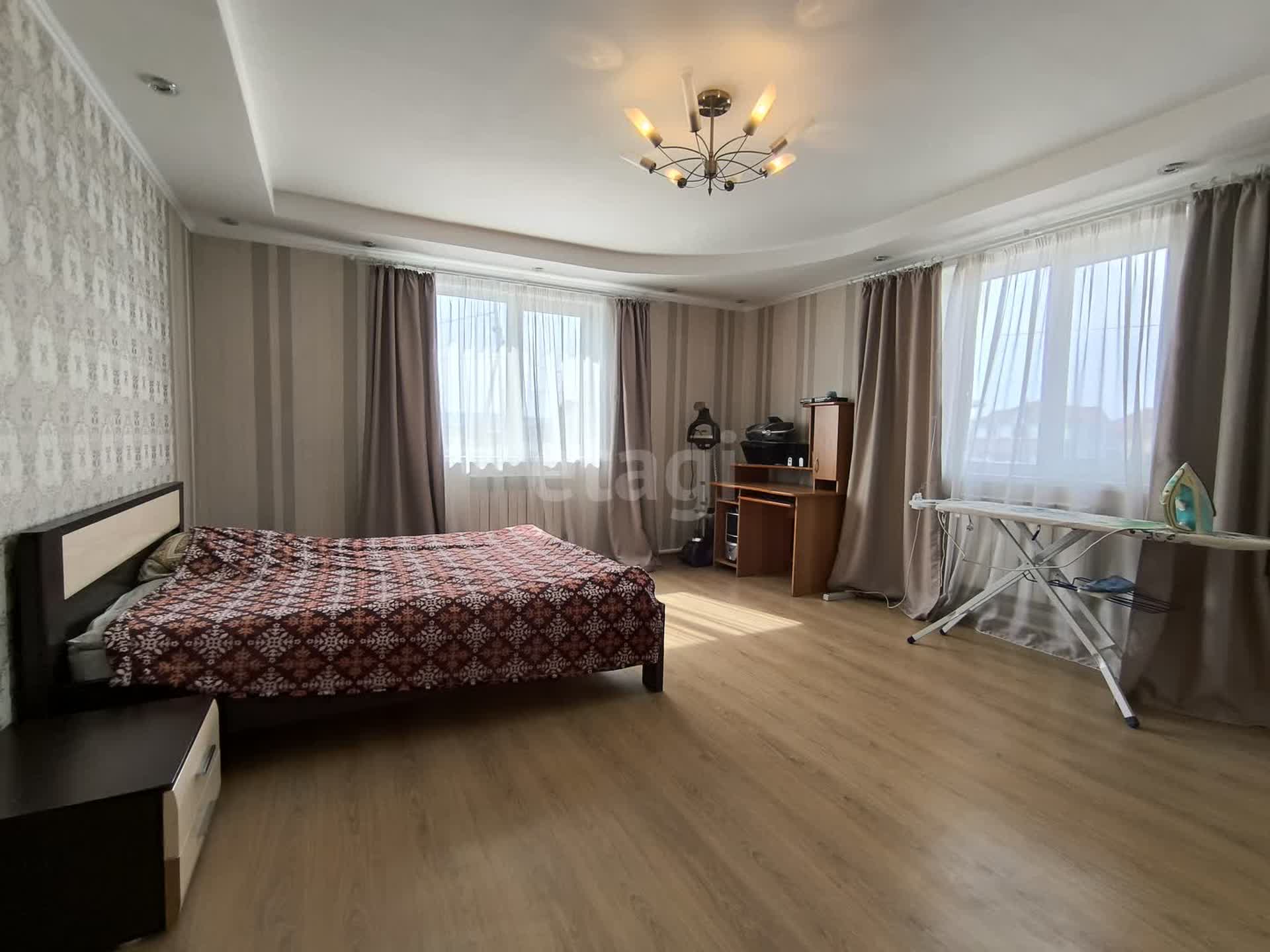 Продажа дома, 221м <sup>2</sup>, 8 сот., Улан-Удэ, Республика Бурятия,   Улан-Удэ