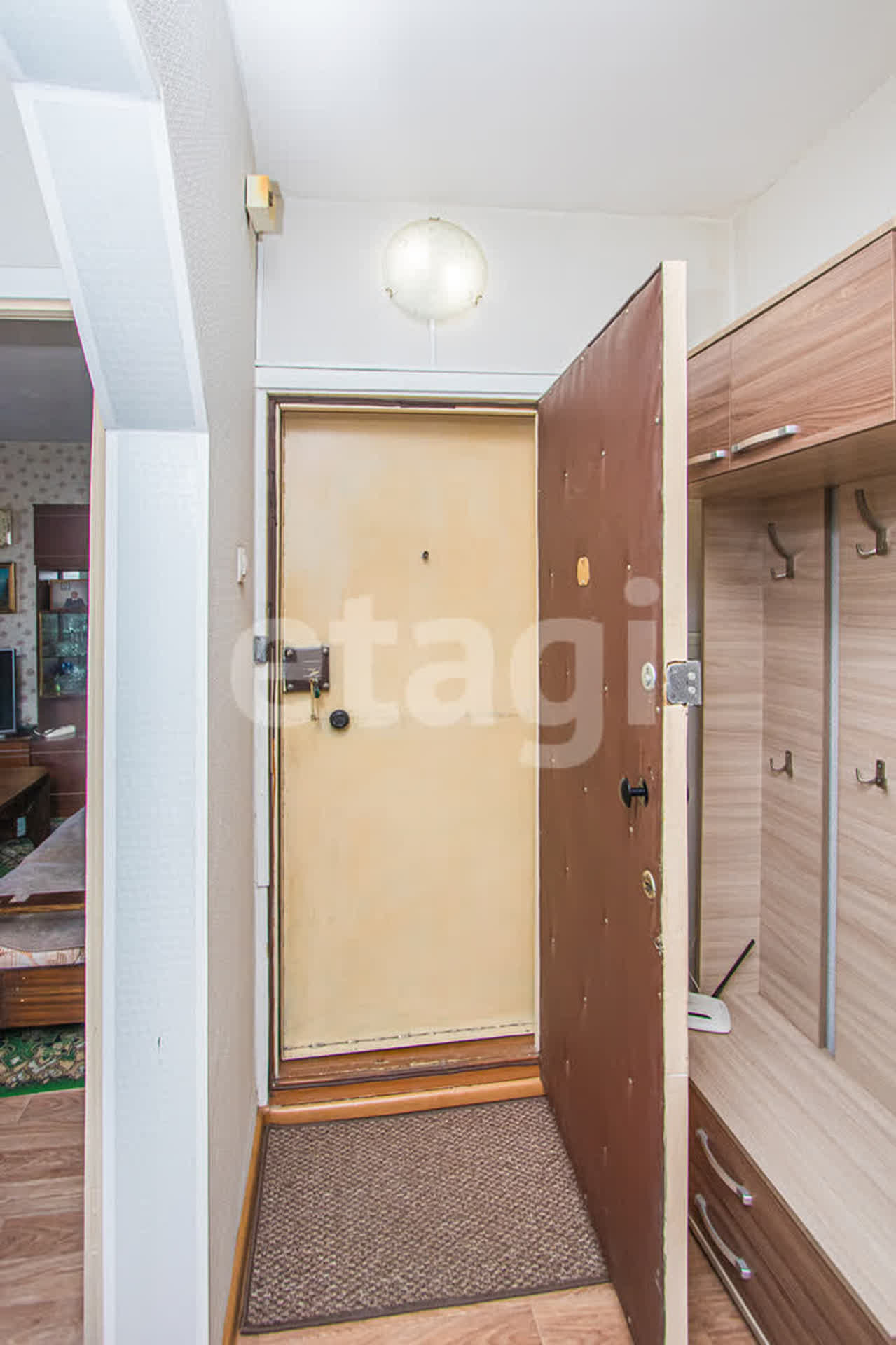 Продажа 3-комнатной квартиры, Улан-Удэ, Республика Бурятия,  Улан-Удэ