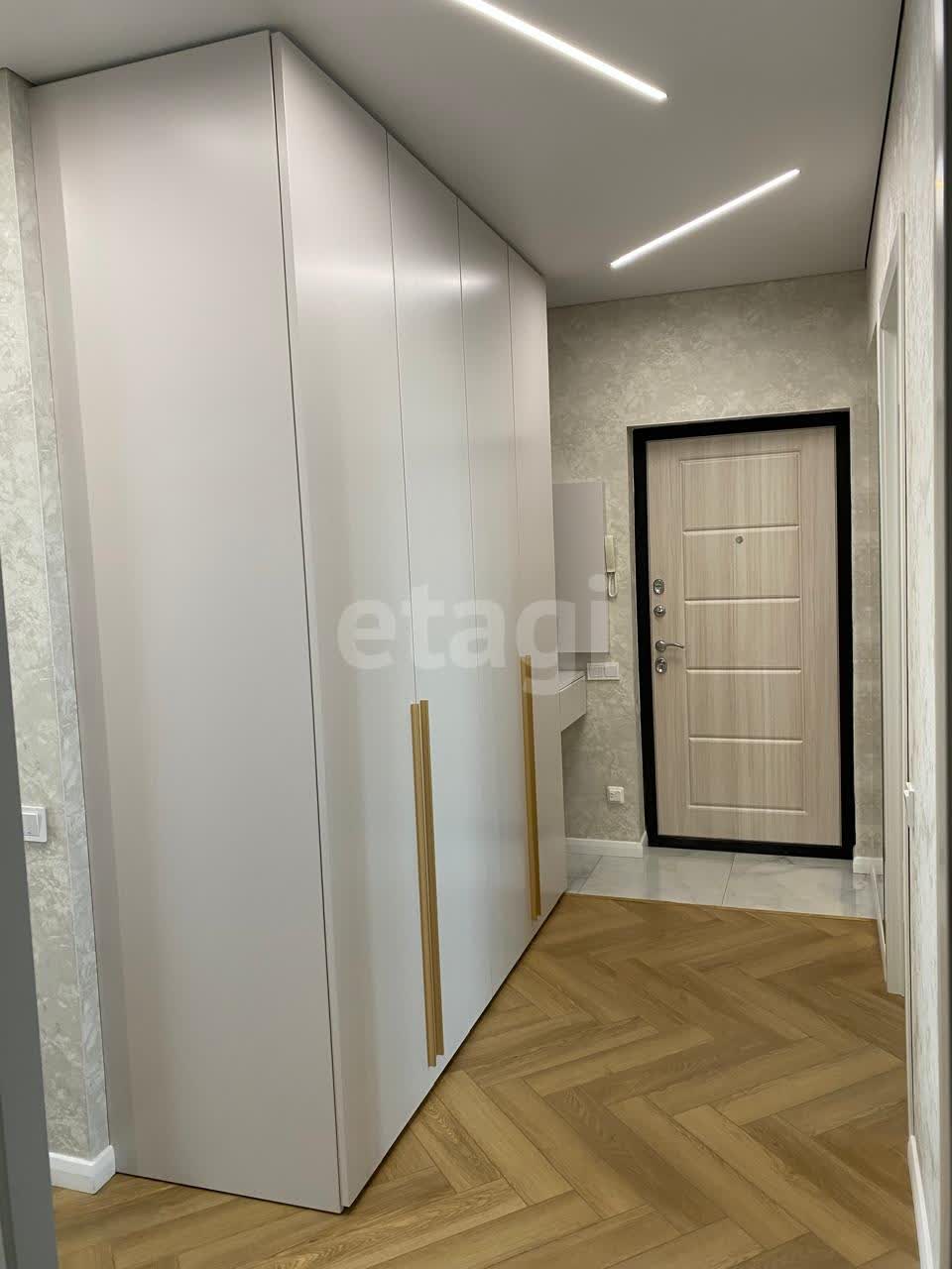 Продажа 3-комнатной квартиры, Южно-Сахалинск, Сахалинская область,  Южно-Сахалинск