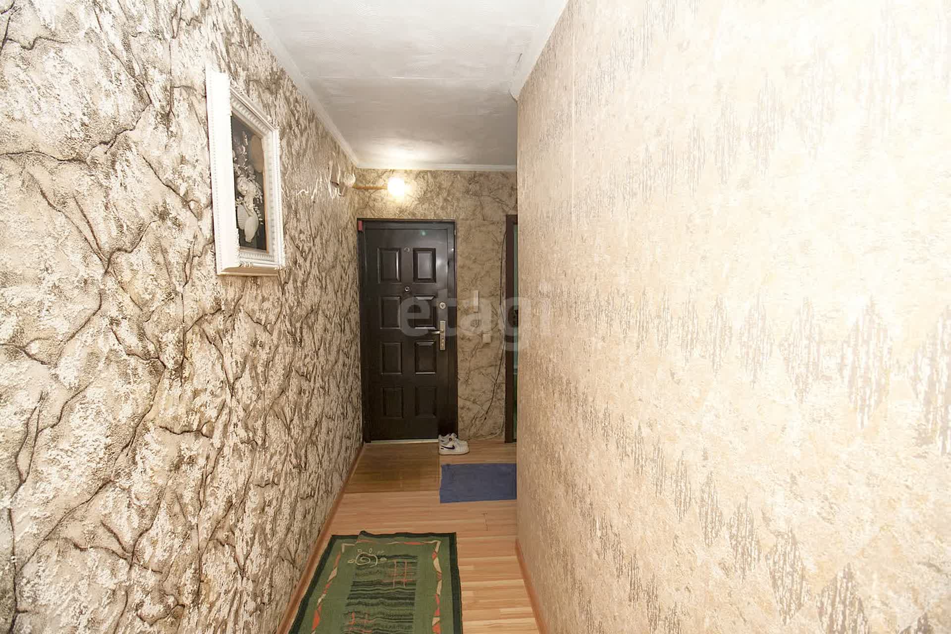 Продажа 2-комнатной квартиры, Южно-Сахалинск, Сахалинская область,  Южно-Сахалинск