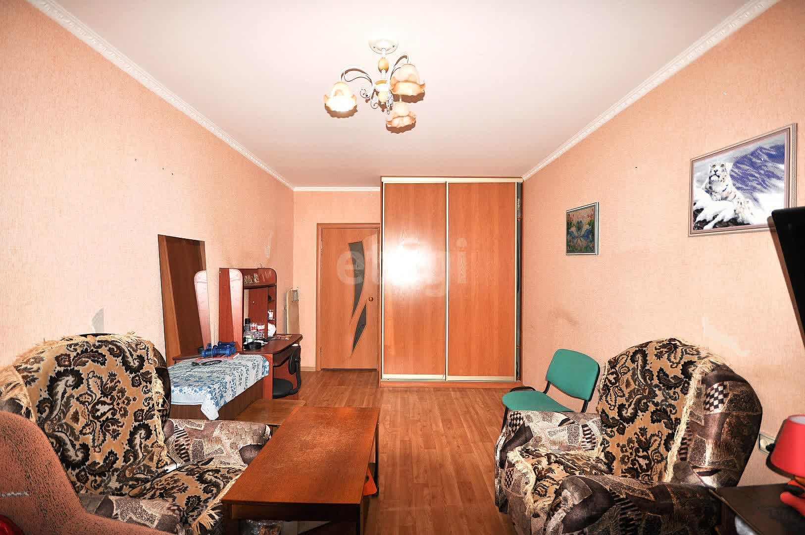 Продажа 2-комнатной квартиры, Южно-Сахалинск, Сахалинская область,  Южно-Сахалинск