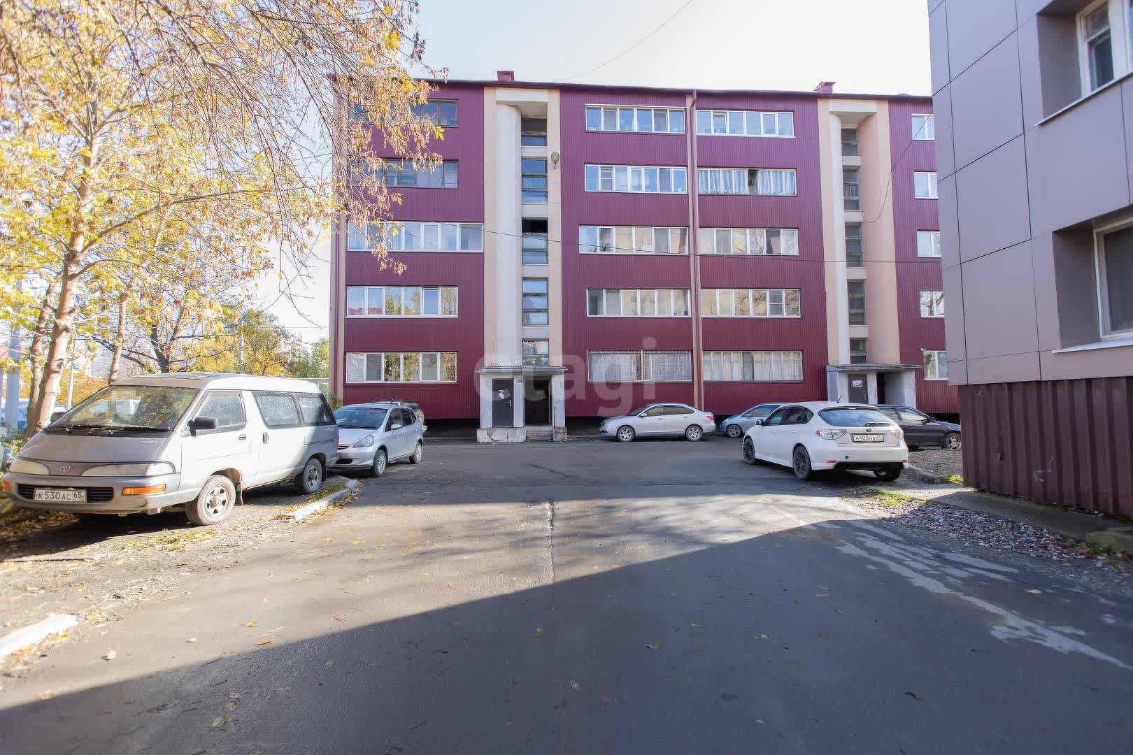 Продажа 2-комнатной квартиры, Южно-Сахалинск, Сахалинская область,  Южно-Сахалинск