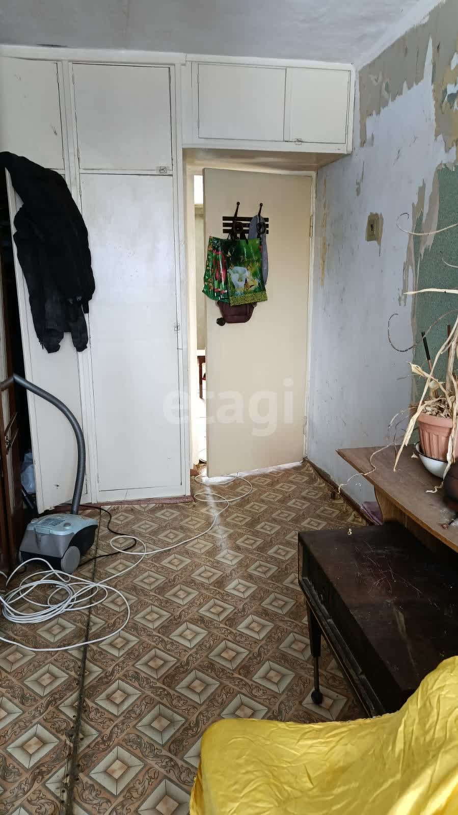 Продажа 3-комнатной квартиры, Южно-Сахалинск, Сахалинская область,  Южно-Сахалинск