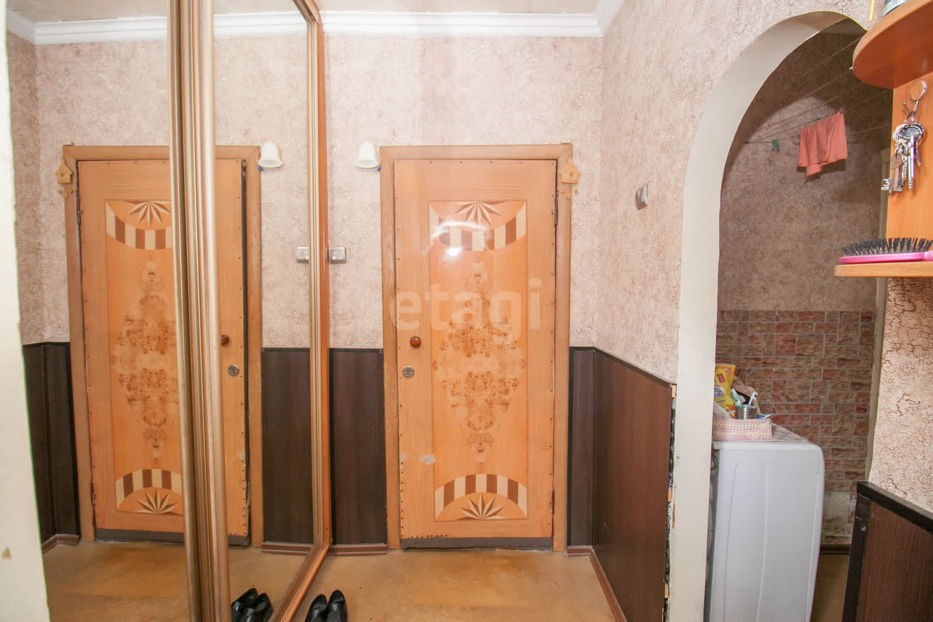 Продажа 2-комнатной квартиры, Южно-Сахалинск, Сахалинская область,  Южно-Сахалинск