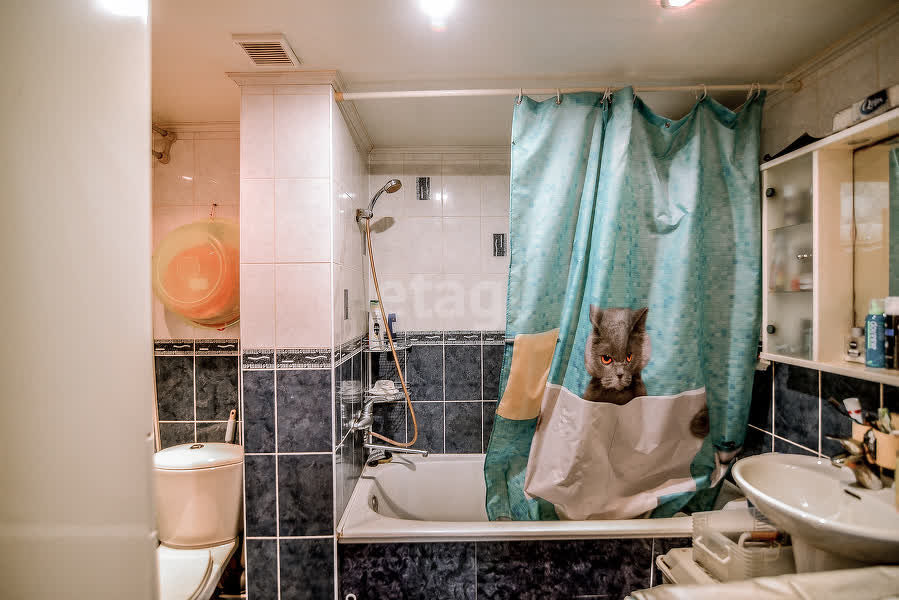 Продажа 2-комнатной квартиры, Южно-Сахалинск, Сахалинская область,  Южно-Сахалинск