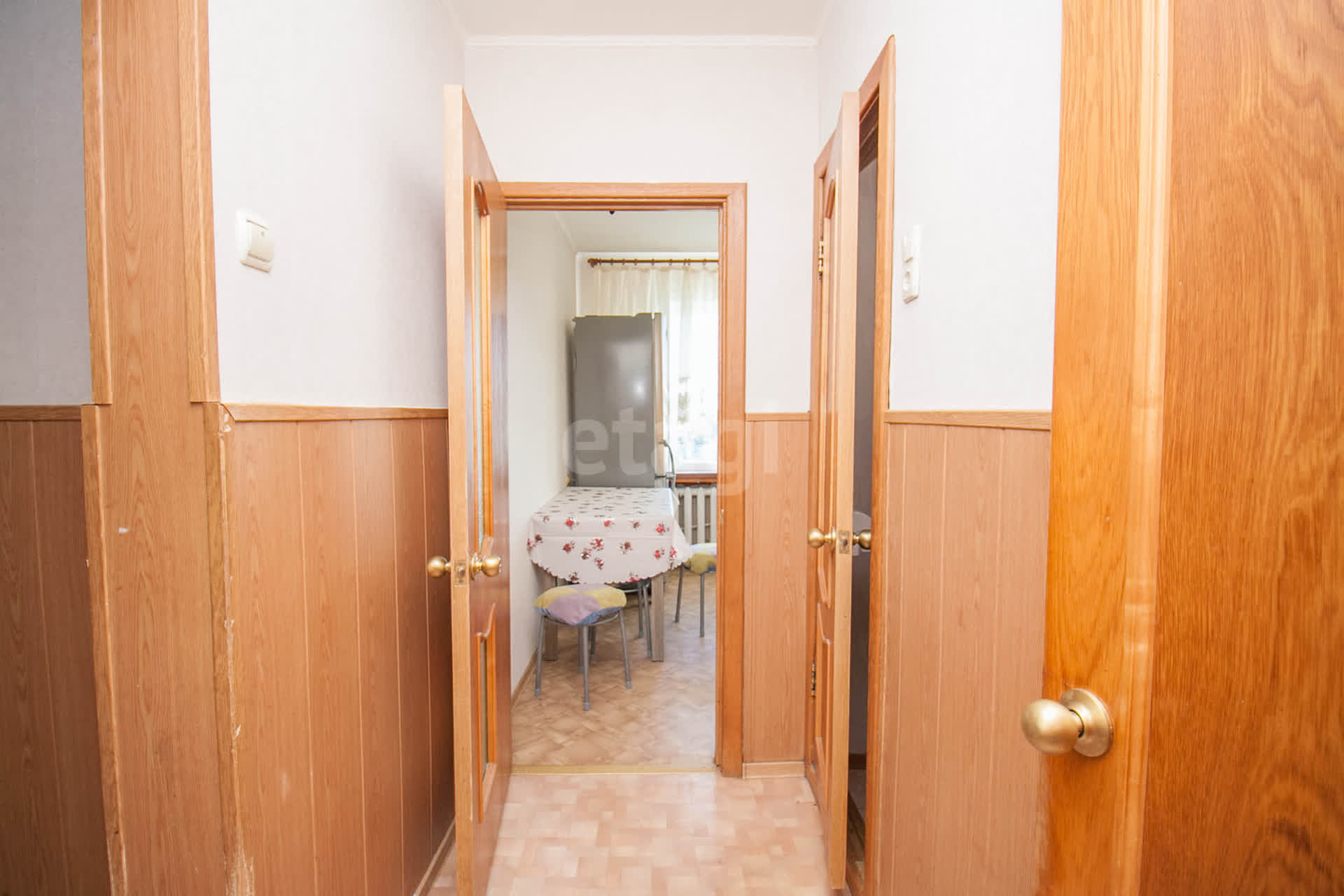 Продажа 2-комнатной квартиры, Южно-Сахалинск, Сахалинская область,  Южно-Сахалинск