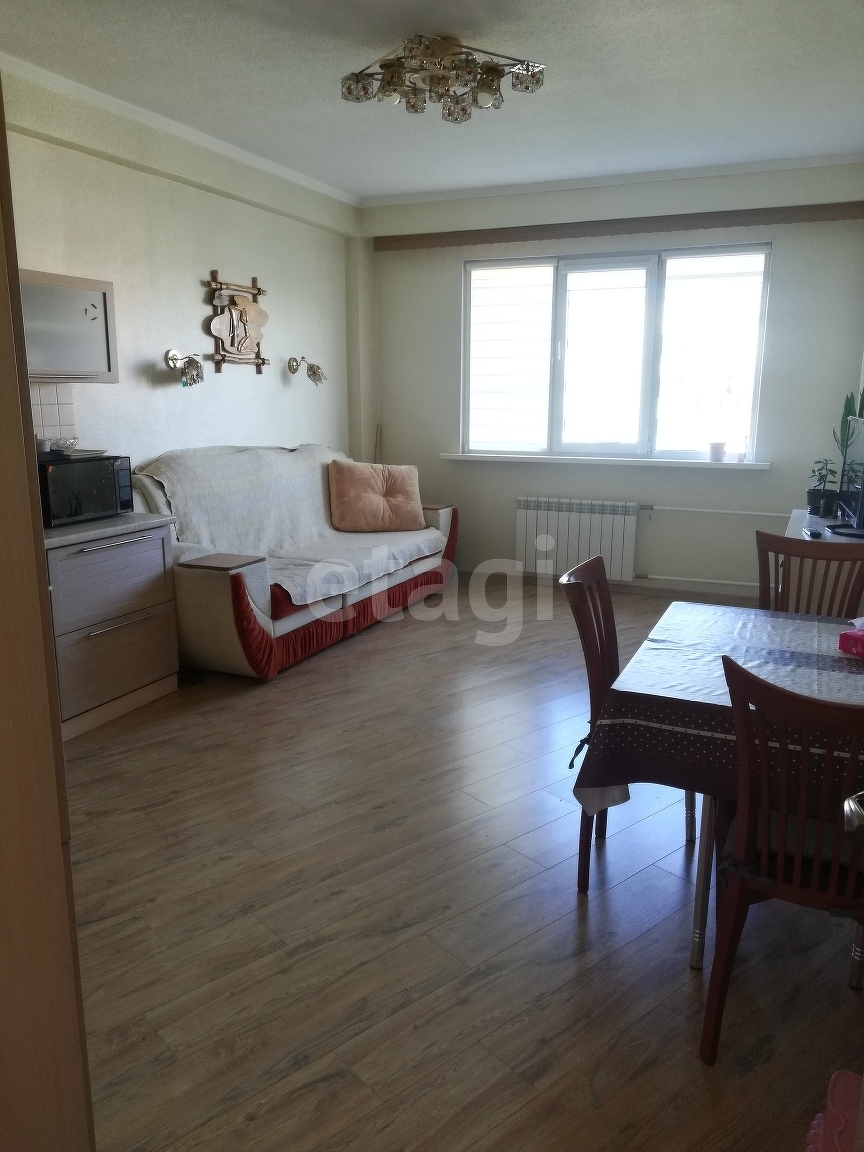 Продажа 2-комнатной квартиры, Южно-Сахалинск, Сахалинская область,  Южно-Сахалинск