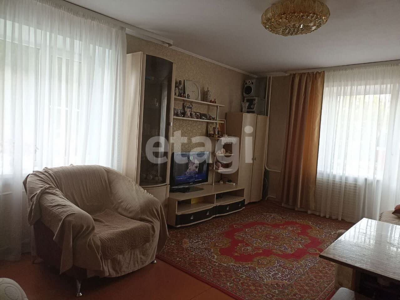 Продажа 4-комнатной квартиры, Улан-Удэ, Республика Бурятия,  Улан-Удэ