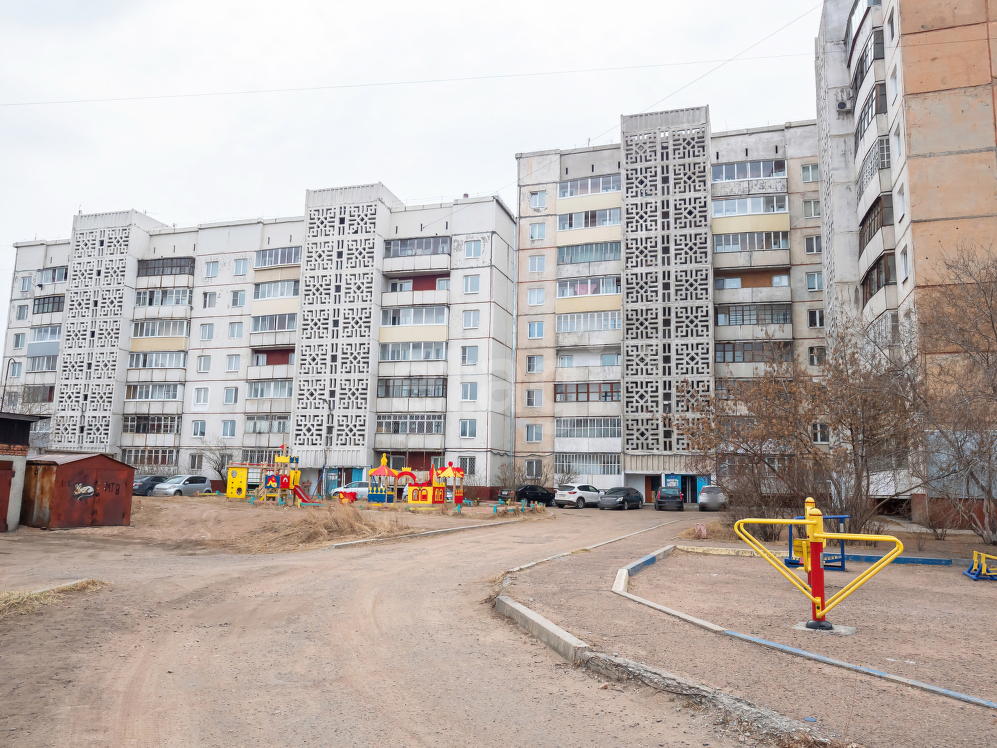 Продажа 4-комнатной квартиры, Улан-Удэ, Республика Бурятия,  Улан-Удэ