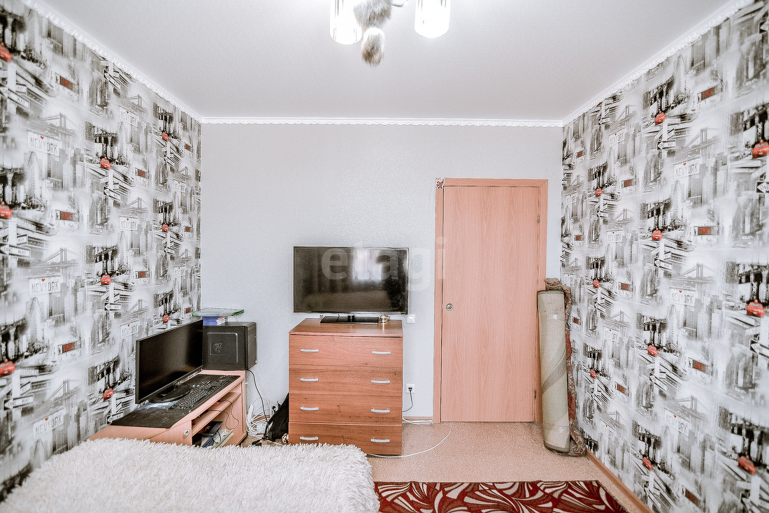 Продажа 3-комнатной квартиры, Южно-Сахалинск, Сахалинская область,  Южно-Сахалинск