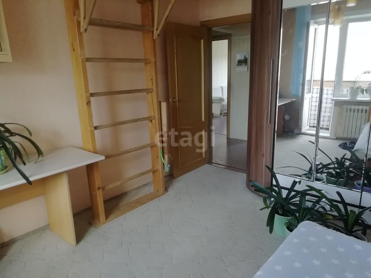 Продажа 3-комнатной квартиры, Южно-Сахалинск, Сахалинская область,  Южно-Сахалинск