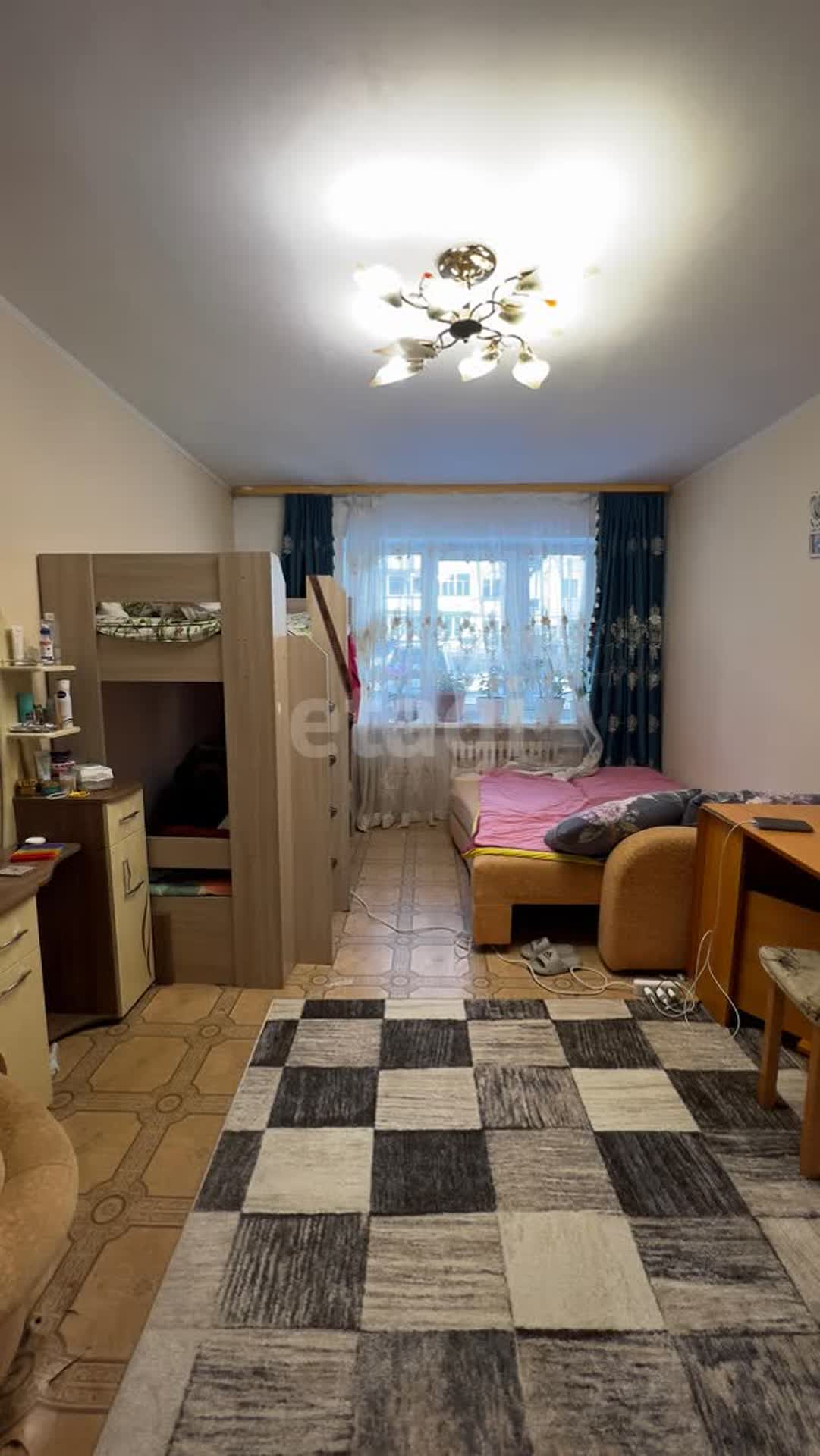 Продажа 2-комнатной квартиры, Южно-Сахалинск, Сахалинская область,  Южно-Сахалинск